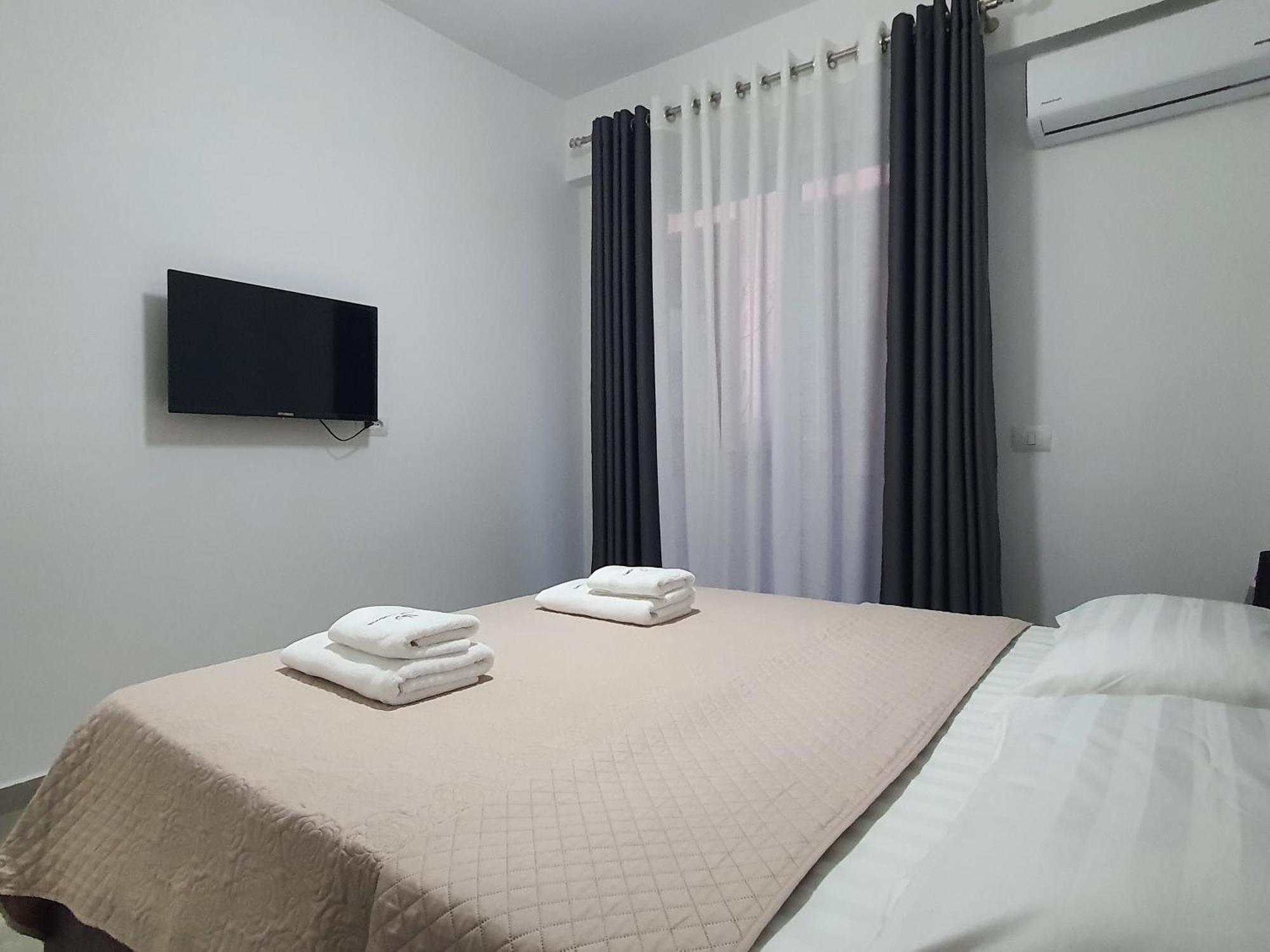 Flore Rooms Sarandë Kamer foto