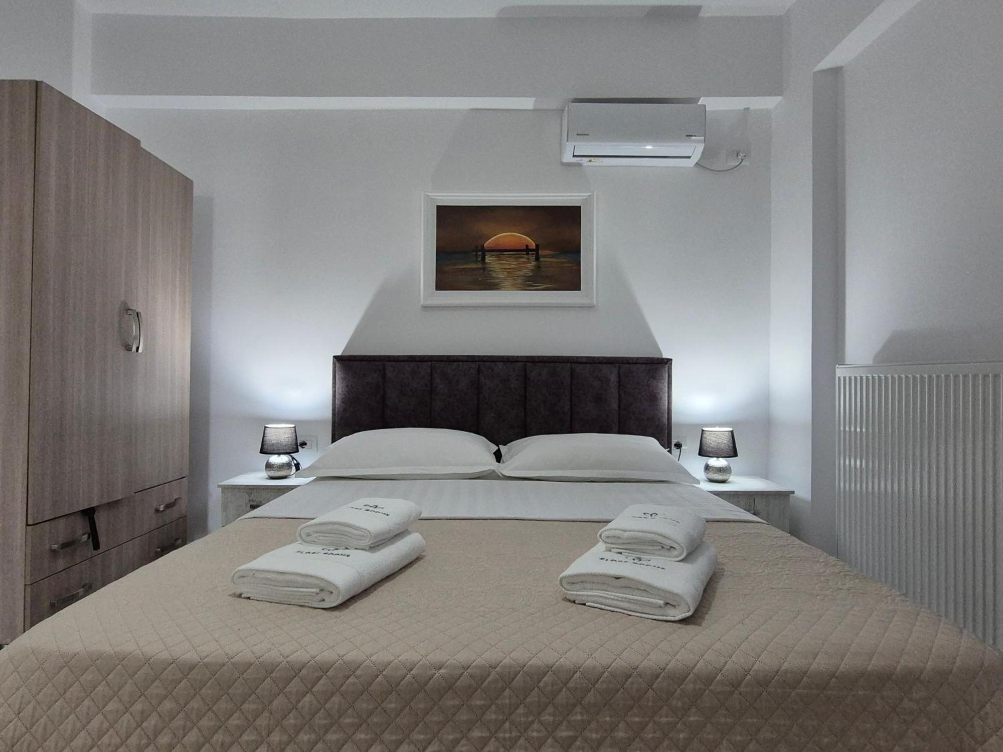 Flore Rooms Sarandë Buitenkant foto