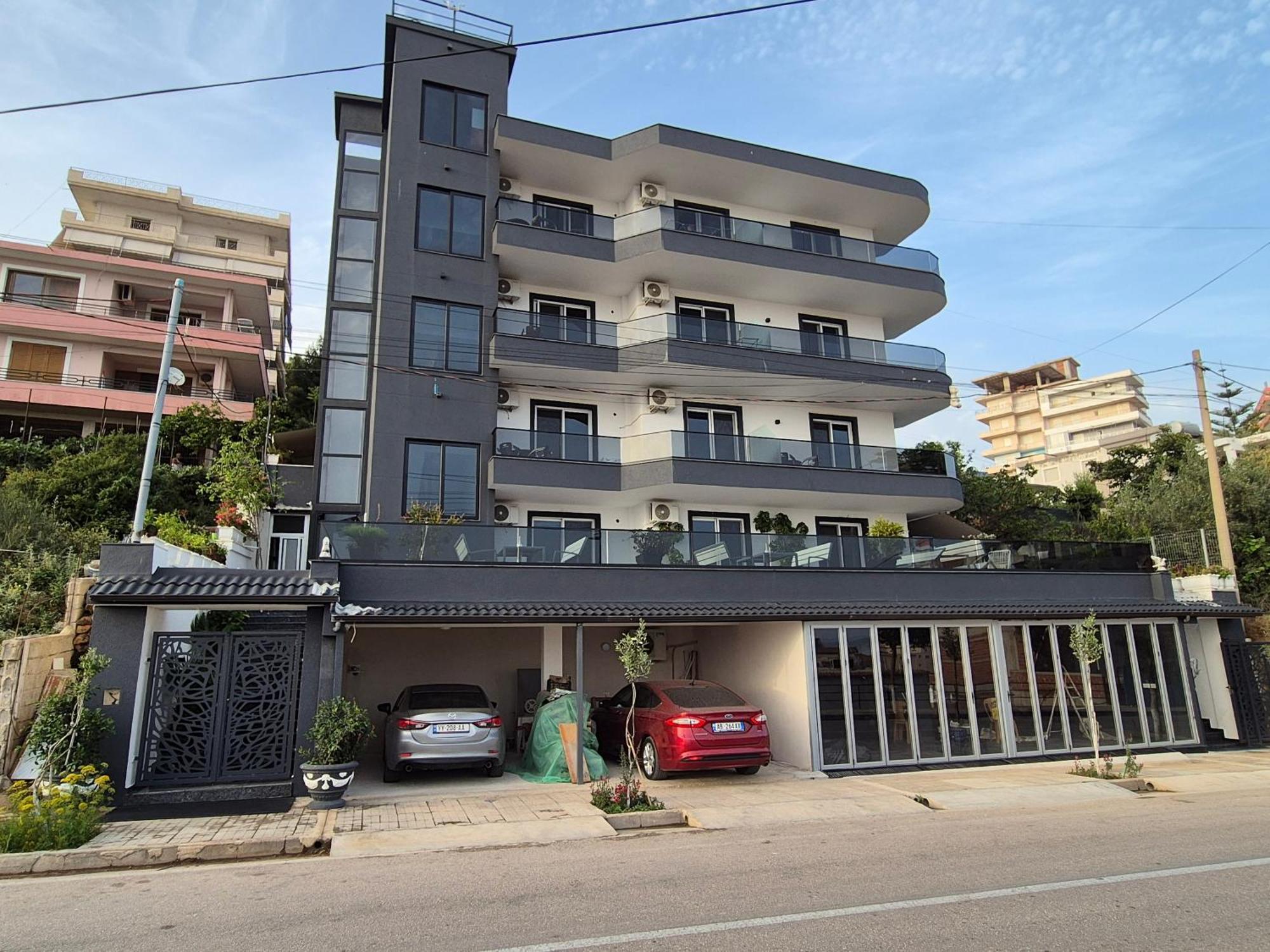 Flore Rooms Sarandë Buitenkant foto